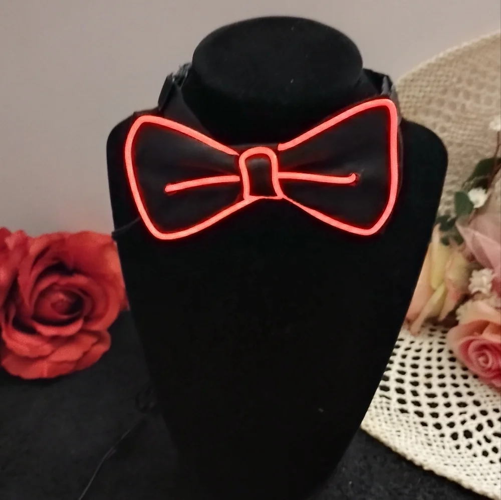 🎃 Light up Adjustable Bow Tie Halloween Costume Accessory Battery operated